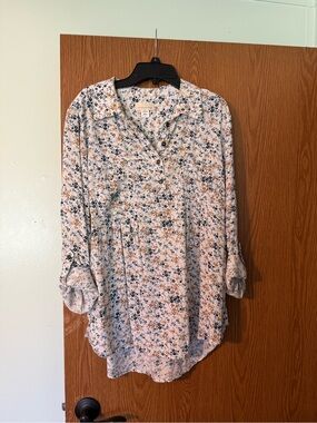 Canyon River Blues Cream Tunic with Navy & Tan Floral Print